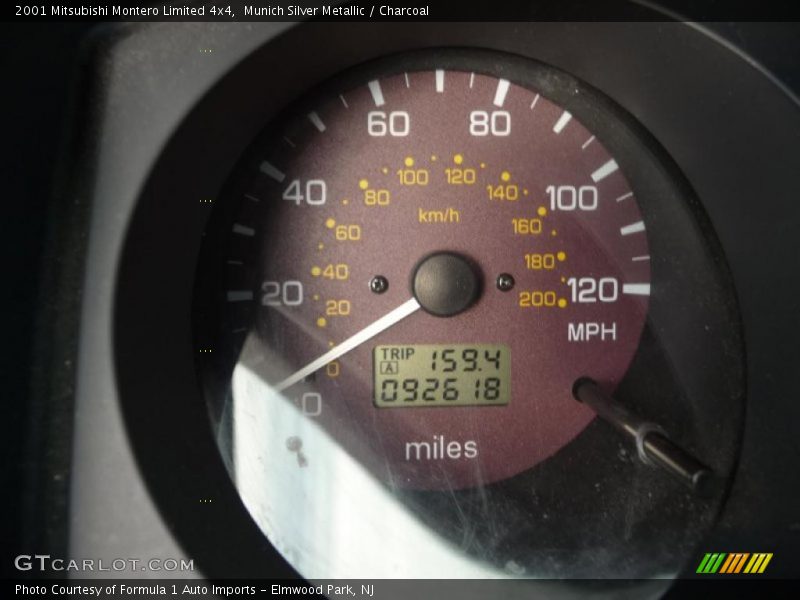 Munich Silver Metallic / Charcoal 2001 Mitsubishi Montero Limited 4x4