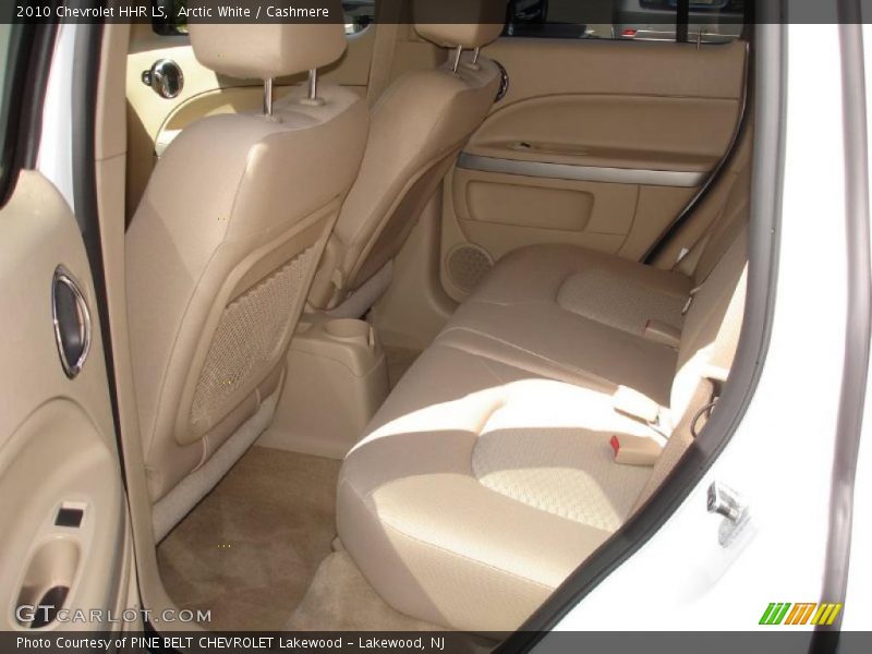 Arctic White / Cashmere 2010 Chevrolet HHR LS