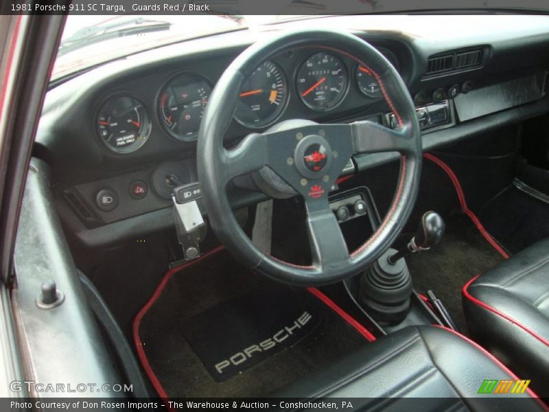 Dashboard of 1981 911 SC Targa