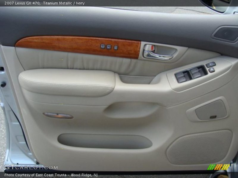 Titanium Metallic / Ivory 2007 Lexus GX 470