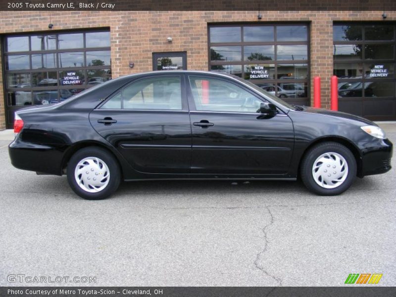 Black / Gray 2005 Toyota Camry LE