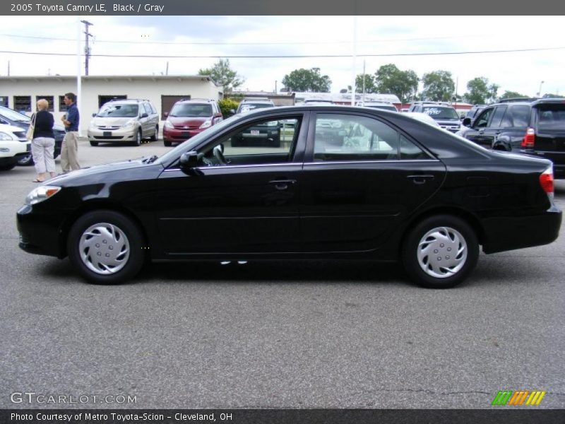 Black / Gray 2005 Toyota Camry LE