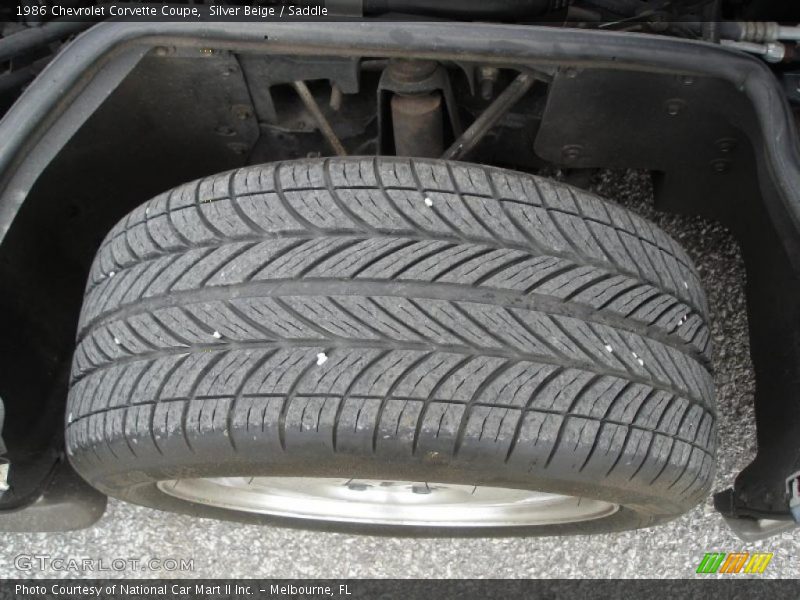 Silver Beige / Saddle 1986 Chevrolet Corvette Coupe