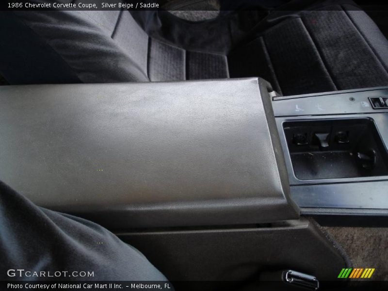 Silver Beige / Saddle 1986 Chevrolet Corvette Coupe