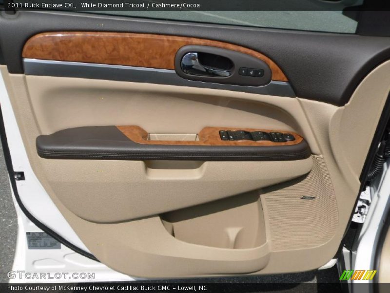 White Diamond Tricoat / Cashmere/Cocoa 2011 Buick Enclave CXL