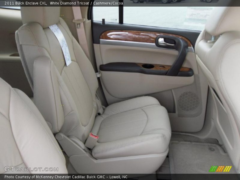 White Diamond Tricoat / Cashmere/Cocoa 2011 Buick Enclave CXL