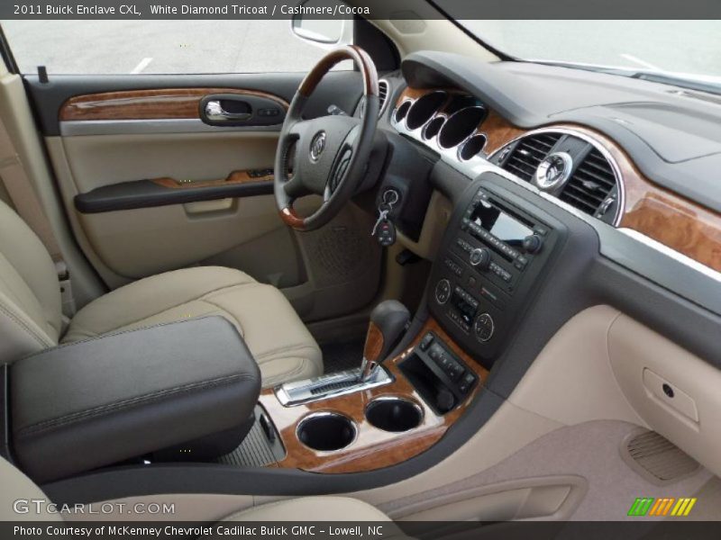 White Diamond Tricoat / Cashmere/Cocoa 2011 Buick Enclave CXL