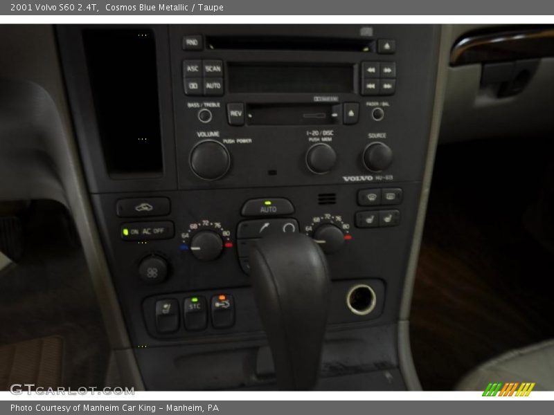 Cosmos Blue Metallic / Taupe 2001 Volvo S60 2.4T