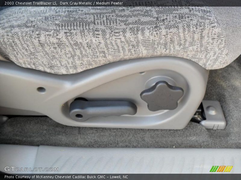 Dark Gray Metallic / Medium Pewter 2003 Chevrolet TrailBlazer LS