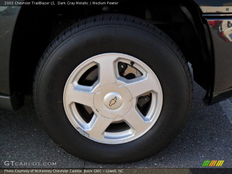 Dark Gray Metallic / Medium Pewter 2003 Chevrolet TrailBlazer LS