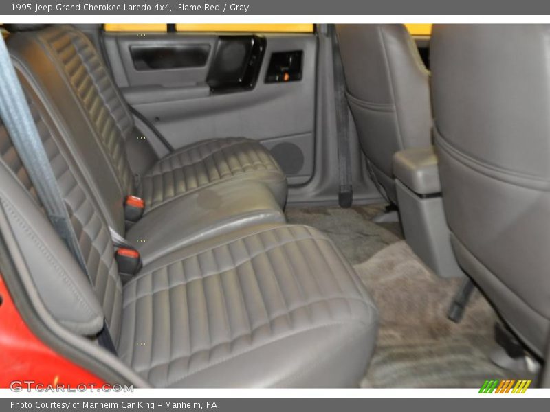 Flame Red / Gray 1995 Jeep Grand Cherokee Laredo 4x4