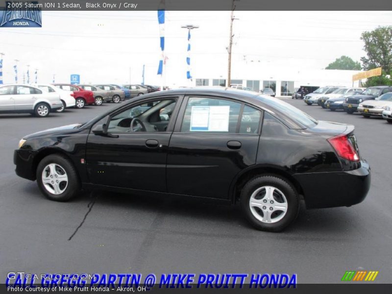 Black Onyx / Gray 2005 Saturn ION 1 Sedan