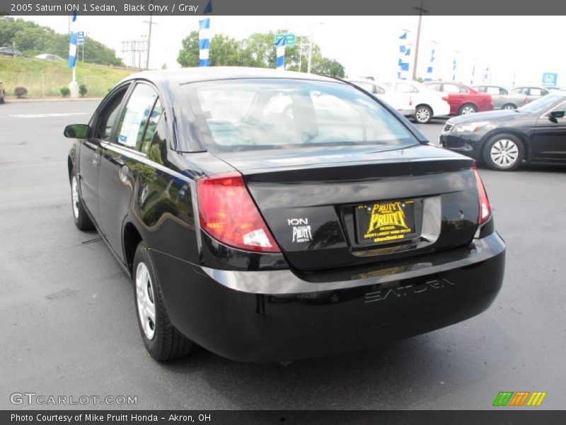 Black Onyx / Gray 2005 Saturn ION 1 Sedan