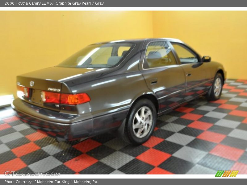 Graphite Gray Pearl / Gray 2000 Toyota Camry LE V6