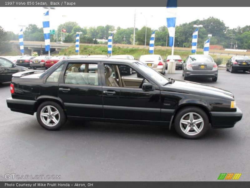 Black / Taupe 1997 Volvo 850 Sedan