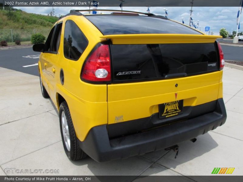 Aztec Yellow / Dark Taupe 2002 Pontiac Aztek AWD