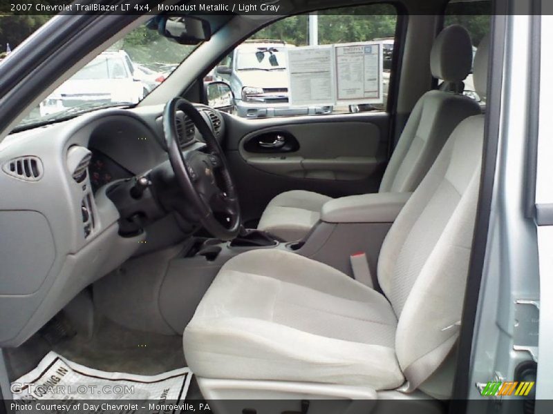 Moondust Metallic / Light Gray 2007 Chevrolet TrailBlazer LT 4x4