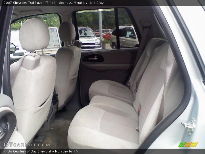 Moondust Metallic / Light Gray 2007 Chevrolet TrailBlazer LT 4x4