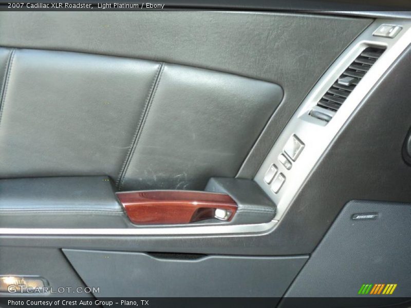 Light Platinum / Ebony 2007 Cadillac XLR Roadster