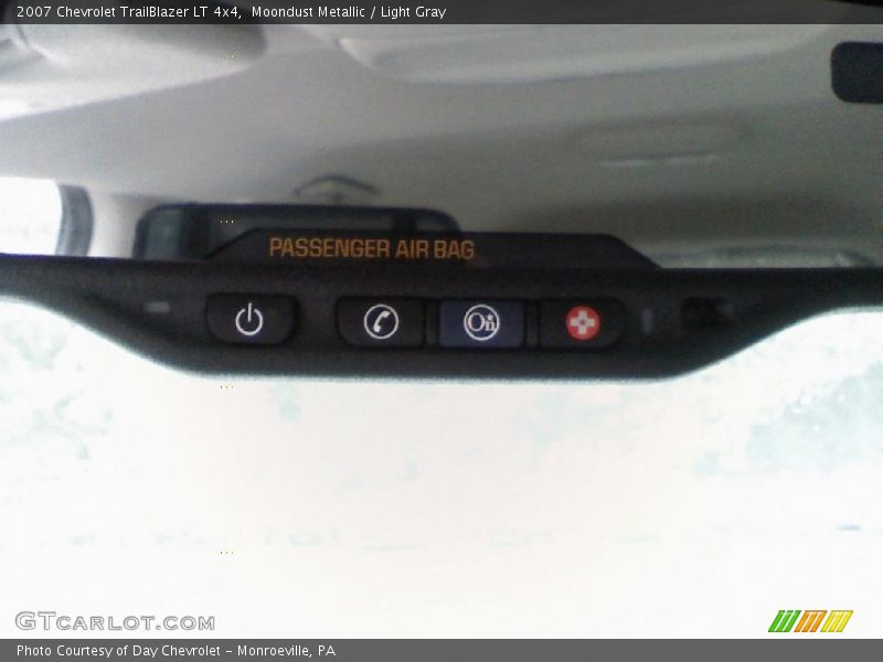 Moondust Metallic / Light Gray 2007 Chevrolet TrailBlazer LT 4x4