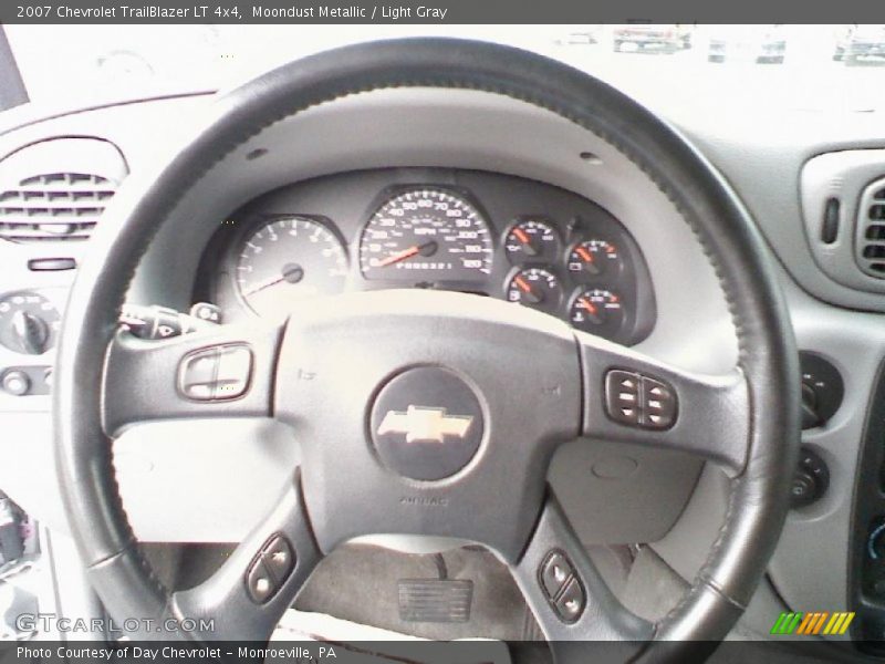 Moondust Metallic / Light Gray 2007 Chevrolet TrailBlazer LT 4x4