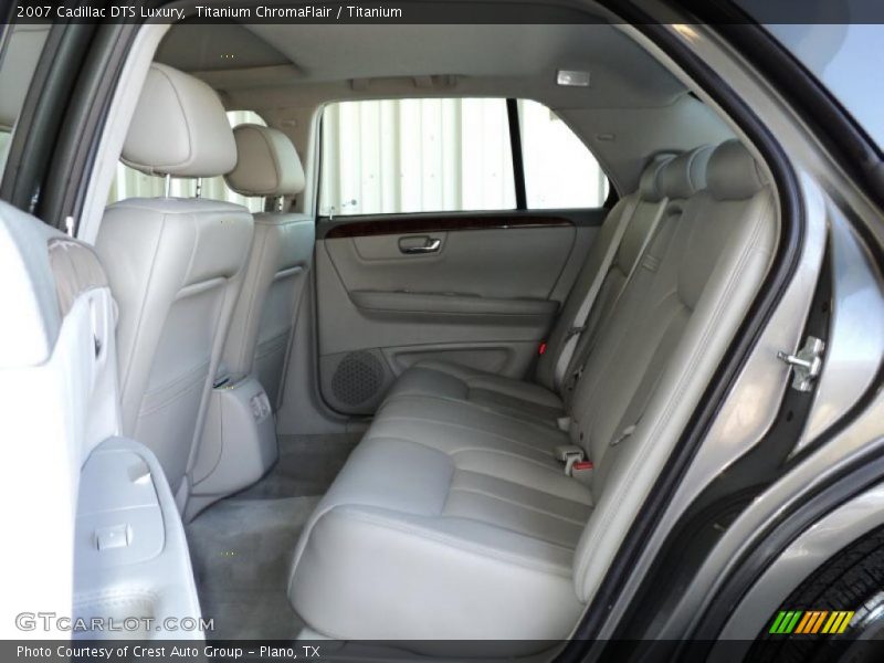 Titanium ChromaFlair / Titanium 2007 Cadillac DTS Luxury