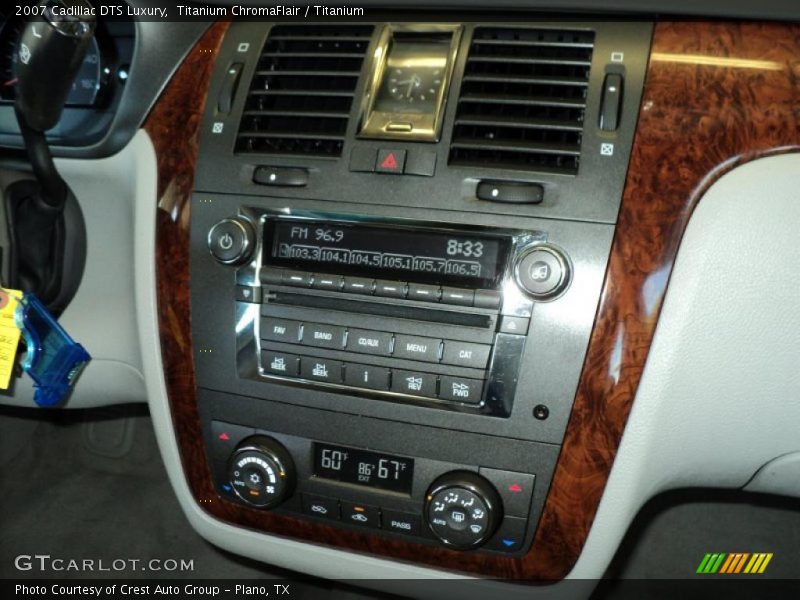 Titanium ChromaFlair / Titanium 2007 Cadillac DTS Luxury