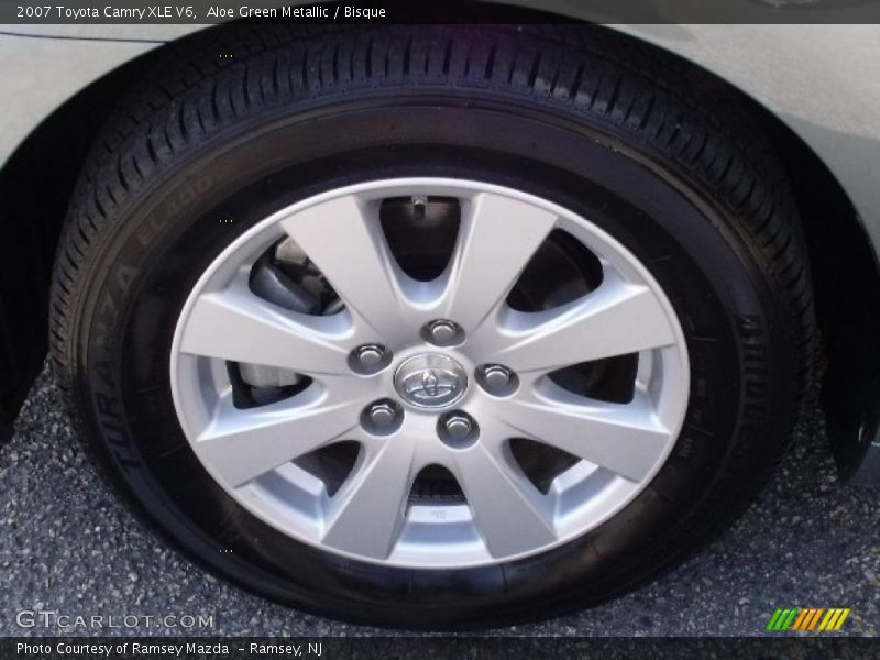 Aloe Green Metallic / Bisque 2007 Toyota Camry XLE V6