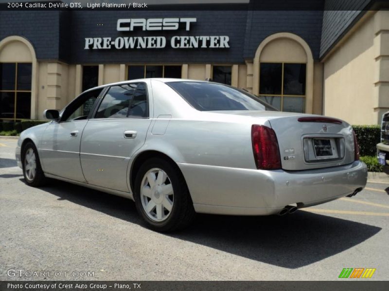 Light Platinum / Black 2004 Cadillac DeVille DTS