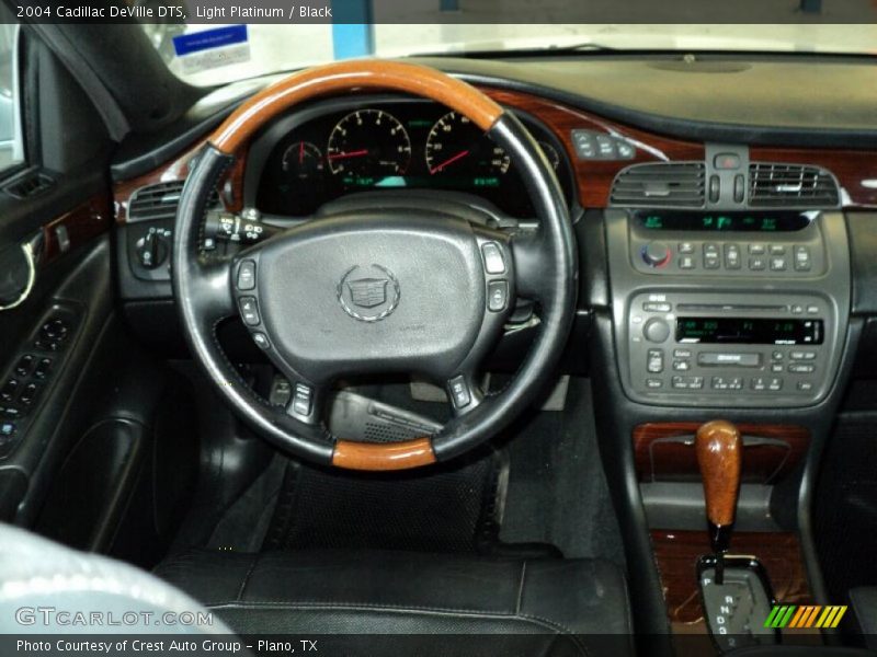 Light Platinum / Black 2004 Cadillac DeVille DTS