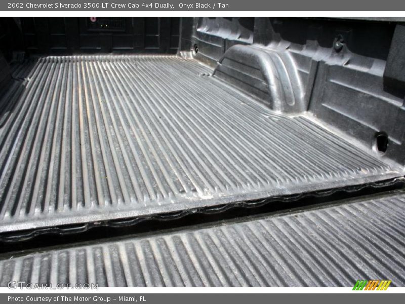 Onyx Black / Tan 2002 Chevrolet Silverado 3500 LT Crew Cab 4x4 Dually