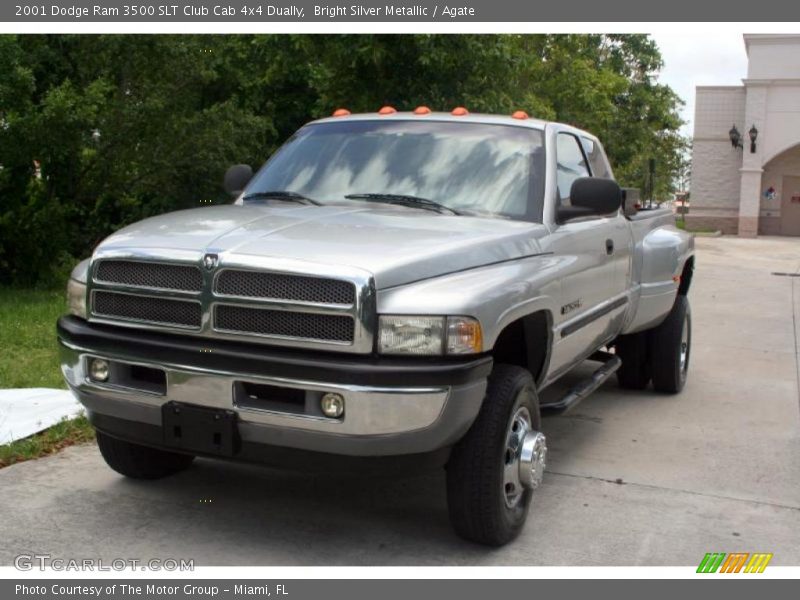 Bright Silver Metallic / Agate 2001 Dodge Ram 3500 SLT Club Cab 4x4 Dually