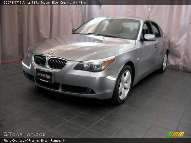 Silver Grey Metallic / Black 2007 BMW 5 Series 525xi Sedan
