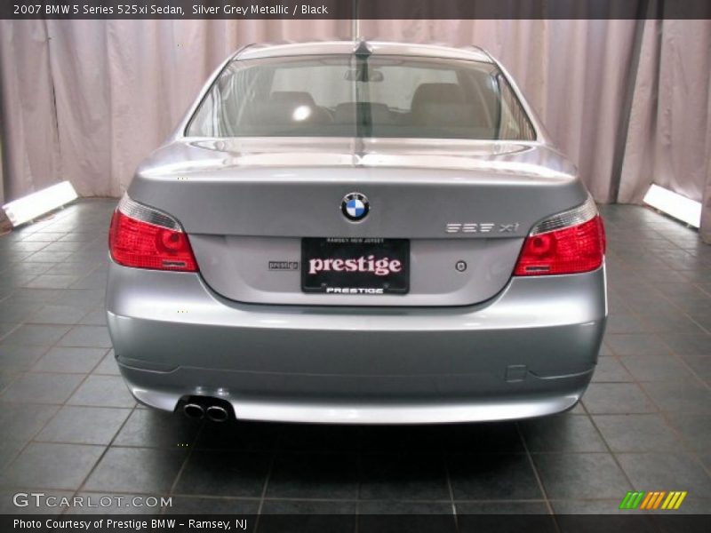 Silver Grey Metallic / Black 2007 BMW 5 Series 525xi Sedan