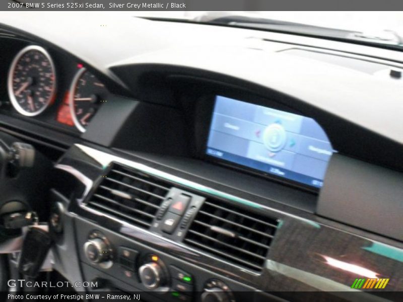Silver Grey Metallic / Black 2007 BMW 5 Series 525xi Sedan