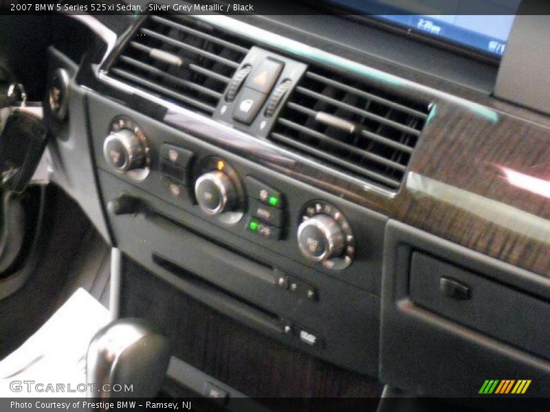 Silver Grey Metallic / Black 2007 BMW 5 Series 525xi Sedan