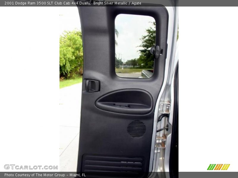 Bright Silver Metallic / Agate 2001 Dodge Ram 3500 SLT Club Cab 4x4 Dually