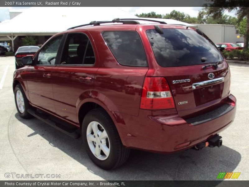 Radiant Red / Gray 2007 Kia Sorento LX