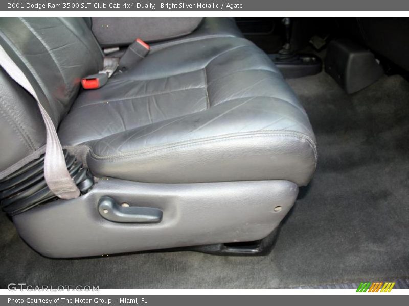 Bright Silver Metallic / Agate 2001 Dodge Ram 3500 SLT Club Cab 4x4 Dually