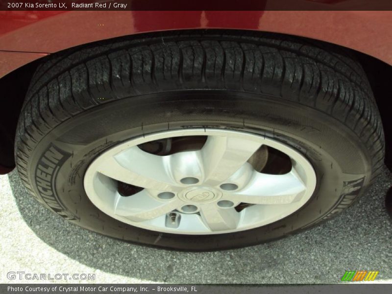Radiant Red / Gray 2007 Kia Sorento LX