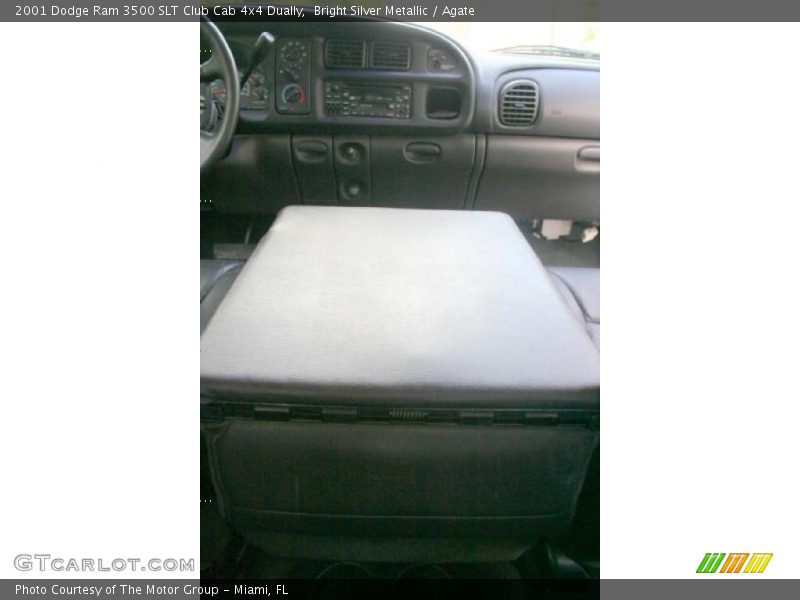 Bright Silver Metallic / Agate 2001 Dodge Ram 3500 SLT Club Cab 4x4 Dually