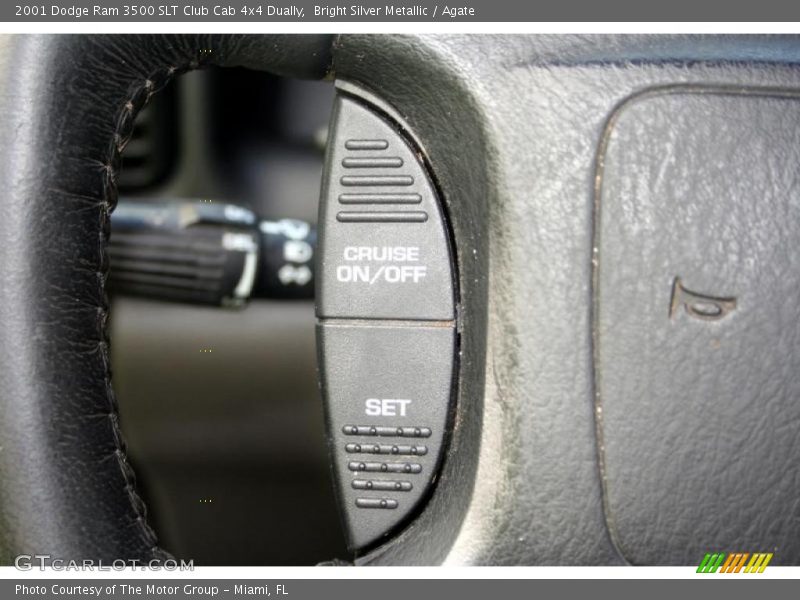 Bright Silver Metallic / Agate 2001 Dodge Ram 3500 SLT Club Cab 4x4 Dually