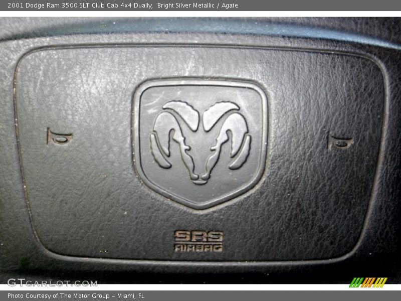 Bright Silver Metallic / Agate 2001 Dodge Ram 3500 SLT Club Cab 4x4 Dually
