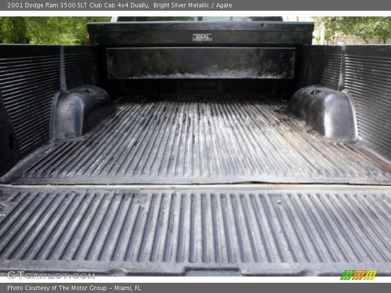 Bright Silver Metallic / Agate 2001 Dodge Ram 3500 SLT Club Cab 4x4 Dually