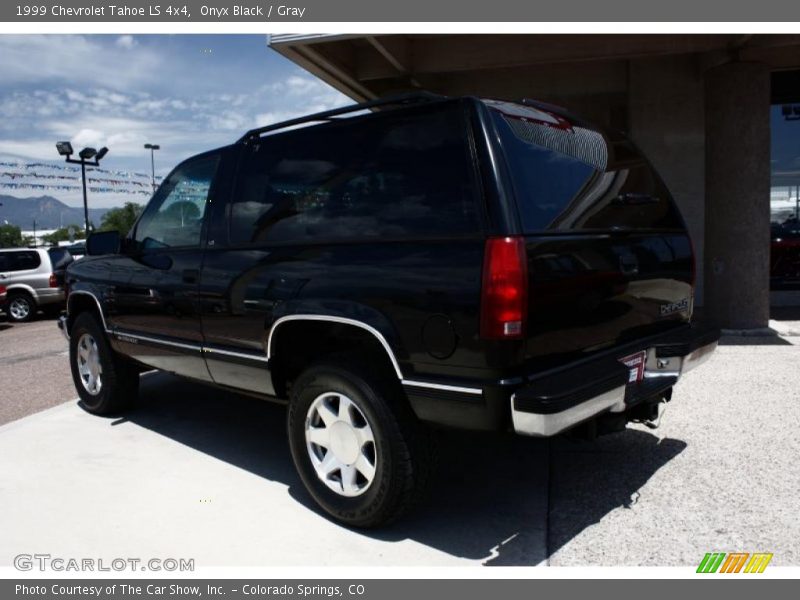 Onyx Black / Gray 1999 Chevrolet Tahoe LS 4x4