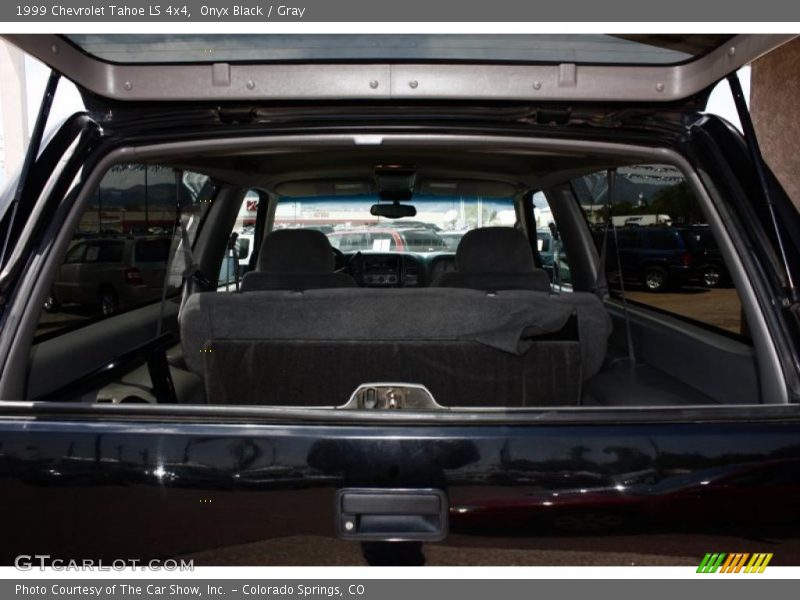 Onyx Black / Gray 1999 Chevrolet Tahoe LS 4x4