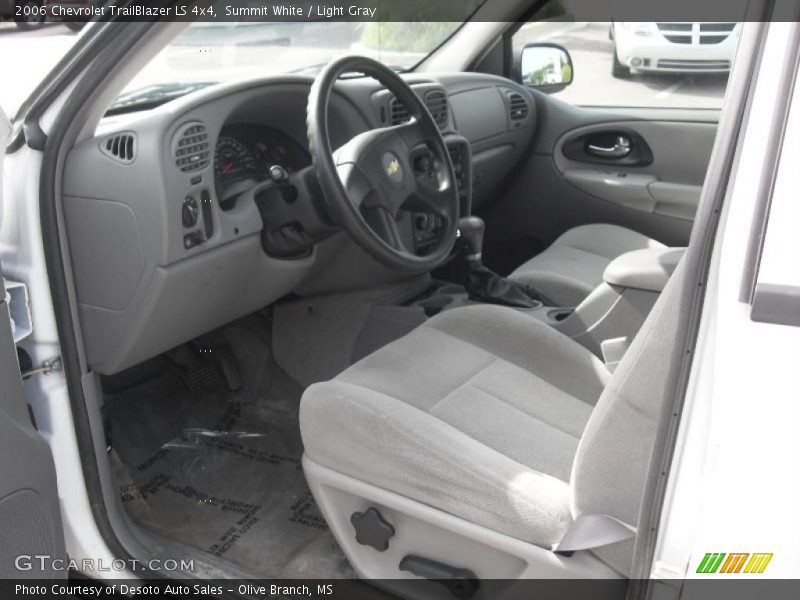 Summit White / Light Gray 2006 Chevrolet TrailBlazer LS 4x4