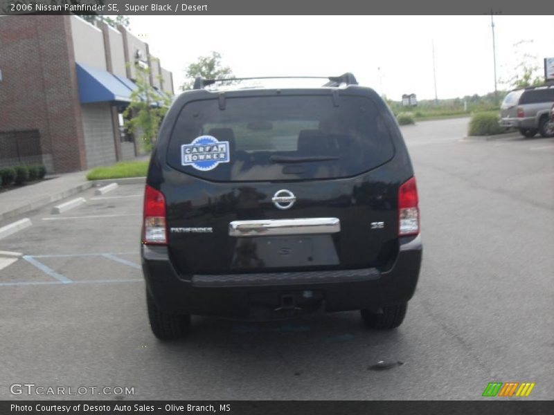 Super Black / Desert 2006 Nissan Pathfinder SE