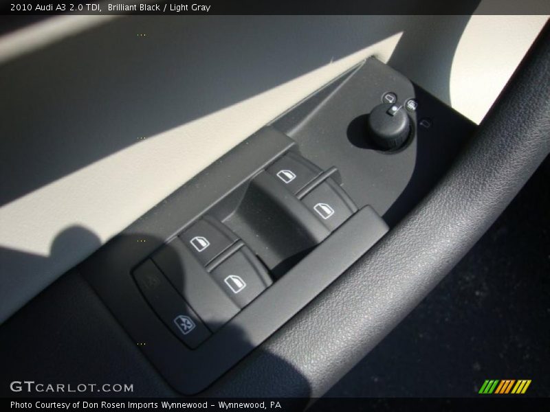 Brilliant Black / Light Gray 2010 Audi A3 2.0 TDI