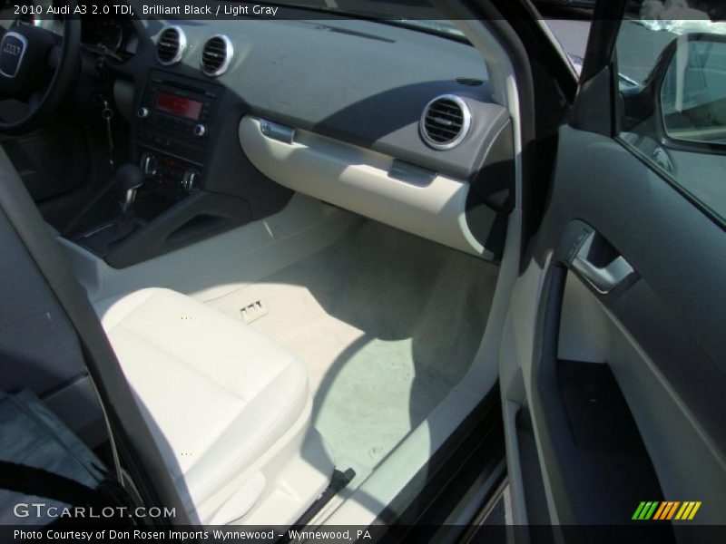 Brilliant Black / Light Gray 2010 Audi A3 2.0 TDI